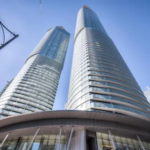 https://the-bay-suites-ice-condos.hotelstorontoontario.org
