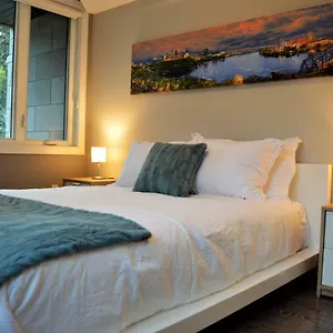 Simply Luxury Canada